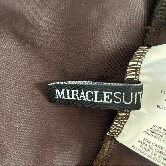 New! Miraclesuit Sumatra Illusionists Circe One Piece Swimsuit 20497 - Picture 10 of 14